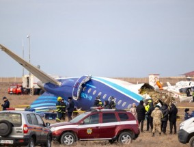 阿塞拜疆航空一架客机在哈萨克斯坦坠毁 乘机人数修正为69人