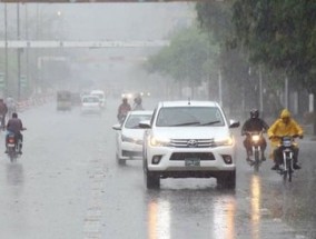 卡拉奇天气警报:预计今天将有更多阵雨袭击该市